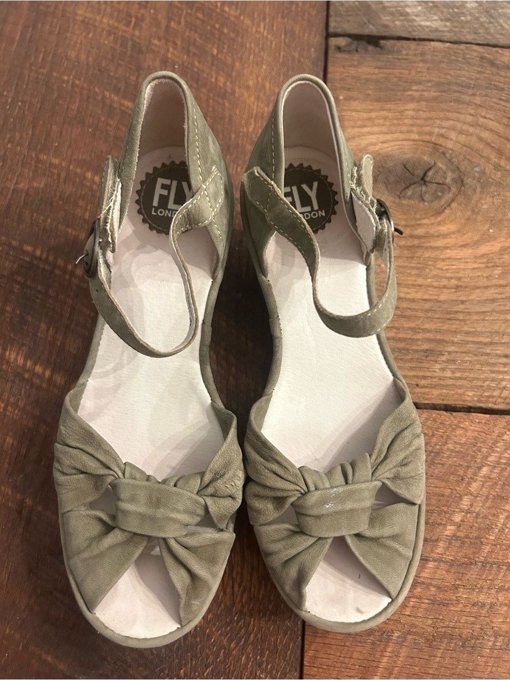 Fly London Yoel Khaki Green Nubuck Leather Wedge Sandals Open Toe size 38 (7.5)